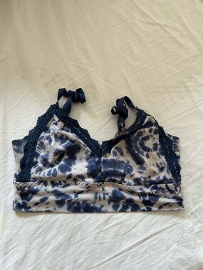 ☀️3/$25 Lucky brand blue white tie dye bra bralette 34b